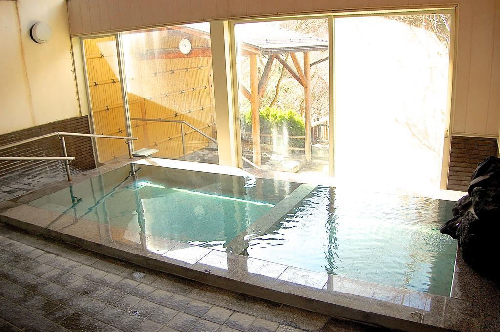 Sawatari Onsen Miyataya Ryokan Nakanojo Exterior foto